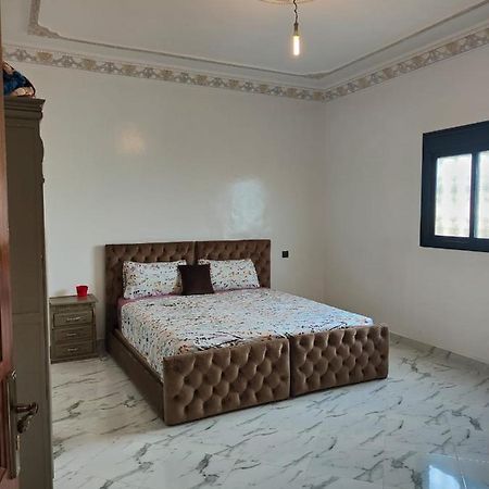 Studio Neuf Proprete Et Hygiene Irreprochable Proche Des Bus Ctm - 4 Em Etage Face Terrasse Tanger Ngoại thất bức ảnh